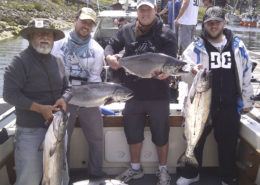 crew-with-some-chinook-salmon